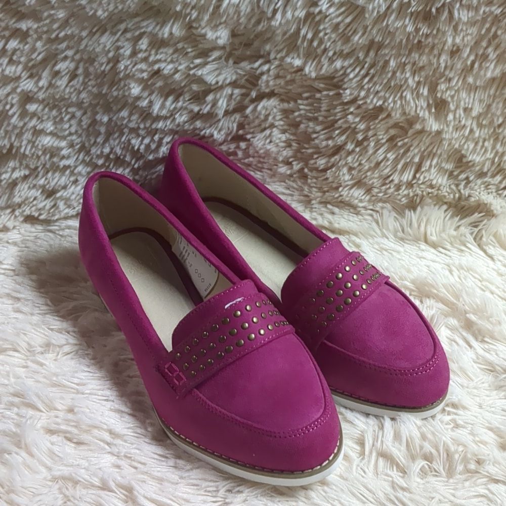 Sole Diva Pink and White Oxford Loafer, Size 7